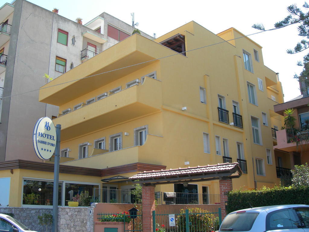 Hotel Sabbie D'Oro Giardini Naxos Ngoại thất bức ảnh